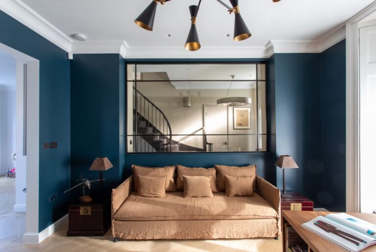 Surélévation et rénovation totale d&rsquo;une maison familiale près d&rsquo;Holland Park à Londres